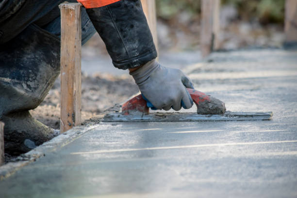 Best Local Concrete Companies  in Christopher, IL
